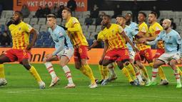 Başakşehir - Kayserispor maçından kareler