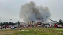 Kocaeli'deki market yangınında fotoğraflar