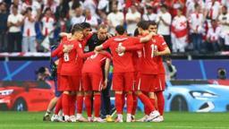 TÜRKİYE EURO 2024 GRUPTAN ÇIKMA İHTİMALLERİ: Türkiye EURO 2024 gruplarından nasıl çıkar? A Milli Takım gruptan çıkarsa hangi ülke ile eşleşecek?