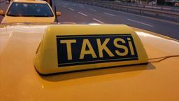 İSTANBUL TAKSİ ÜCRETİ İNDİ - BİNDİ 2024 🚕 Taksimetre açılış ücreti ne kadar oldu? Takside kısa mesafe kaç TL yapıldı, yüzde kaç zam geldi?