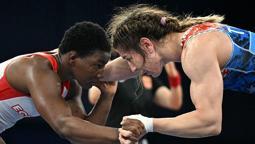 Milli güreşçi Yasemin Adar Yiğit, Paris 2024 Olimpiyat Oyunları'na veda etti