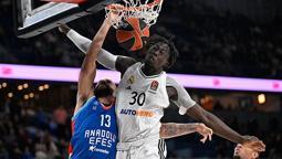 Real Madrid - Anadolu Efes maçından kareler