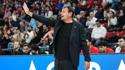 Ergin Ataman: Milli Takım'da iyi olan oynar!