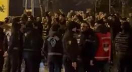 Başkan Ali Koç ve Fenerbahçeli futbolculara Samandıra'da protesto