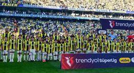 Fenerbahçe'de taraftardan yönetime istifa tepkisi!