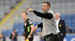 Çağdaş Atan'ı kızdıran Fenerbahçe sorusu! 'Çok ayıp ediyorsunuz'