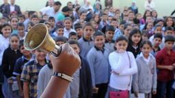 Okullar ne zaman kapanıyor, 2025 yaz tatiline kaç gün kaldı? 2025 MEB tatil takvimi ile bu sene 2. dönem karneler ne zaman verilecek?