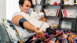 Hipertansiyon 20 yaşın altındaki gençlerde hızla yaygınlaşıyor! Bu risklere dikkat