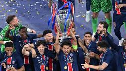 PSG'nin şampiyonluk kutlamalarından kareler