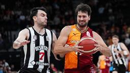 Galatasaray - Beşiktaş Fibabanka maçından kareler