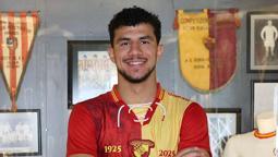 Ibrahim Sabra'nın imza töreninden kareler