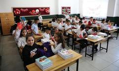 TAKVİM HAZIRLANDI 📍 Okullar ne zaman açılıyor? 2025-2026 İlkokul, ortaokul, liseler ne zaman okula başlıyor?