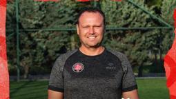 Fatih Karagümrük'ün yeni teknik direktörü belli oldu! 2 yıllık sözleşme