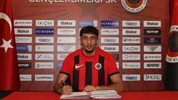 Dilhan Demir'in imza töreninden kareler