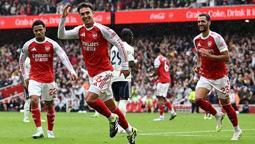 Arsenal, Nottingham Forest'ı 3 golle geçti!