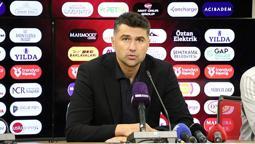 Burak Yılmaz: Ben oyuncularımı asla eleştirmem!