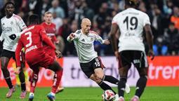 Beşiktaş taraftarından istifa sesleri! Sergen Yalçın'a tepki