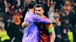 Galatasaray'dan iki yıldız oyuncuya zam!