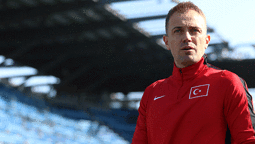 Mert Günok'tan Uğurcan Çakır yanıtı!