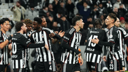 Beşiktaş'ta üç futbolcu kampa alınmayacak