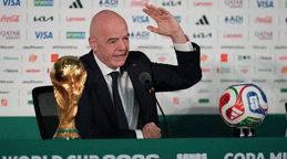 Infantino'ya tepki göstermişti! FIFA'nın 3 numaralı ismi görevinden ayrıldı