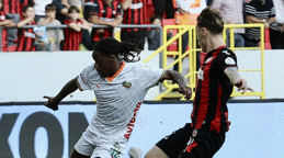 Süper Lig'de Alanyaspor deplasmanda Çorum FK'yi mağlup etti!