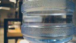 Damacananın dibinde 7 sayısını görürseniz içmeyin!