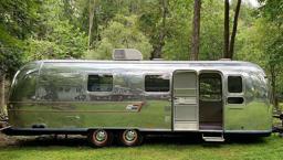 Çöpten toplayıp 800 bin TL'ye satıyorlar