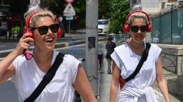 Burcu Binici tişörtünü ters giydi! Kahkaha attı