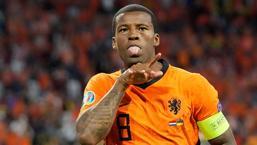 Son dakika - Hollanda'da Wijnaldum, Dirk Kuyt'ı yakaladı