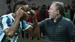 Son dakika - Beşiktaş - Adana Demir maçında Balotelli'den Sergen Yalçın'a şok hareket! Maç sonunda...