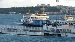 Çanakkale Boğazı’nda feribot seferleri geçici olarak durduruldu