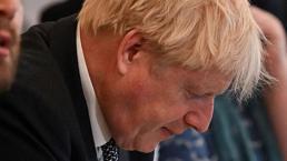 Son dakika... İngiltere'de Boris Johnson istifa etti!