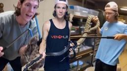 Fenomen artık istenmeyen adam! Zehirli yılanı kaçırdı, öyle bir şey dedi ki...