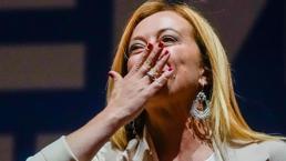 Giorgia Meloni kimdir? İtalya'nın ilk kadın başbakanı olmaya giden aşırı sağcı siyasetçi