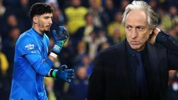 Fenerbahçe'den iki transfer daha! Altay Bayındır'ın istediği rakamı canlı yayında açıkladı