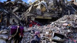 7.7 ve 7.6 büyüklüğündeki depremlerde 12. gün! İşte bölgede son durum...