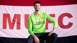 Manchester United, Altay Bayındır'ı resmen açıkladı! Gözyaşlarına boğuldu