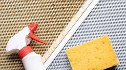 Yağlı aspiratör filtrelerini tertemiz yapan o yöntem: İçinden çıkan yağlı suya inanamayacaksınız!