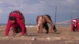 4 ayak üzerinde yürüyen Ulaş Ailesi'nin sırrı çözüldü mü?