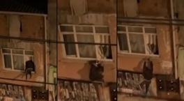 Aynı eve ikinci kez girdiler! Hırsızlık anları kameraya takıldı