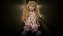 Korku filmi gibi! Eve giren bebek ortalığı karıştırdı: 'Yan yana oturamıyorum'