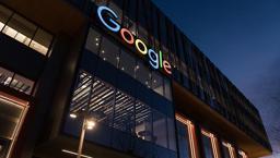 Dijital Telif Yasası geliyor! AK Partili Yayman: Bütçeden sonra Google temsilcileriyle masaya oturacağız