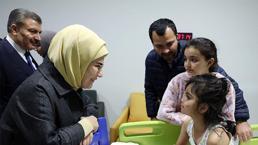 Filistinli çocukları ziyaret eden Emine Erdoğan'dan yeni paylaşım