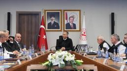Bakan Yerlikaya'dan güvenlik toplantısı! Açıklama yaptı