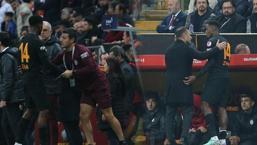 Galatasaray'da Zaha'dan Okan Buruk'a değişiklik tepkisi!