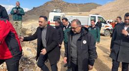 Bakan Özhaseki İliç'te incelemelerde bulundu: Zehirli atığa rastlanmadı