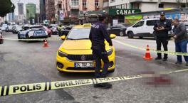 Kadıköy'de dehşet! Taksiciyi şah damarından bıçaklayıp gasp ettiler