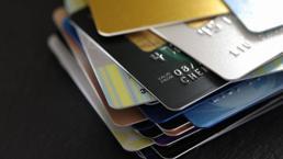 Kartlı harcamada rekor durmuyor! Faiz artışına rağmen vatandaşın tercihi değişmedi