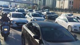 İstanbul normale döndü! 9 günlük Bayram tatili sonrası İstanbul'da trafik yoğunluğu